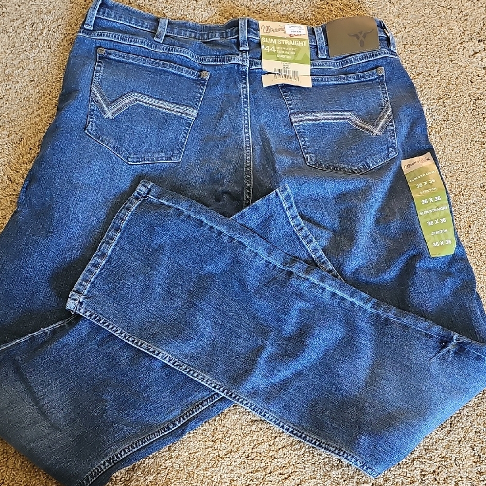 Wrangler Men's Blue Jeans